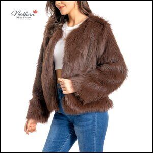Plus Size Faux Fur Winter Coat with Pockets, Fluffy Long Sleeve Jacket
